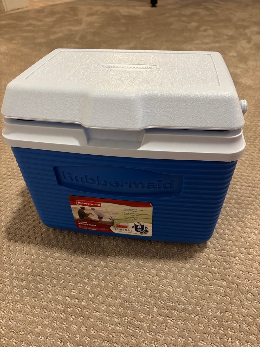 Rubbermaid Blue and White Portable Cooler Carrier
